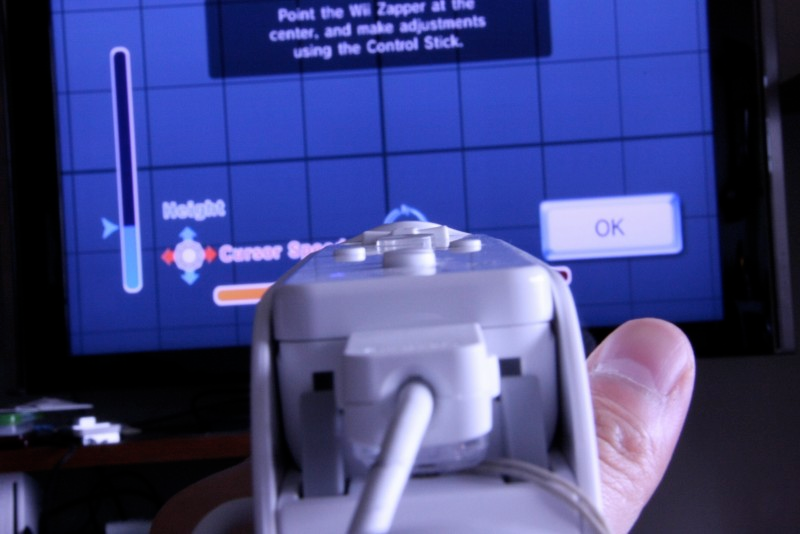 Illustration for article titled Wii Zapper Hands On (Verdict: Shoot From the Hip)